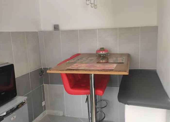 Petit Paisible En Bord De Casa de Férias *